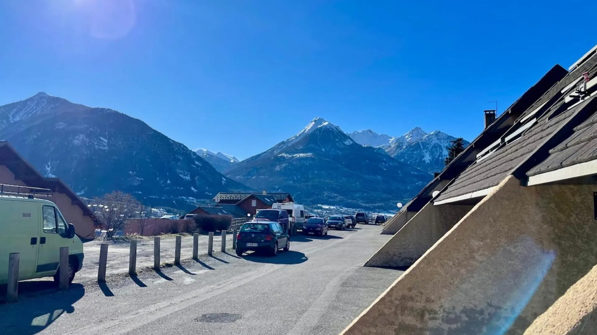 Beautiful Studio With Magnificent View Briançon Francia
