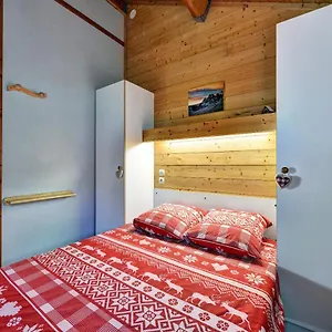 La Ferme De Belline Ou & Guest house