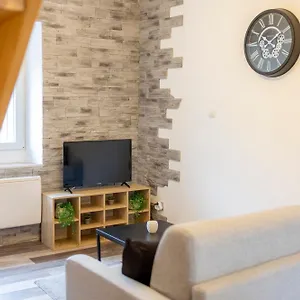 Appartement T2 Contemporain Idéalement Situé, Briançon